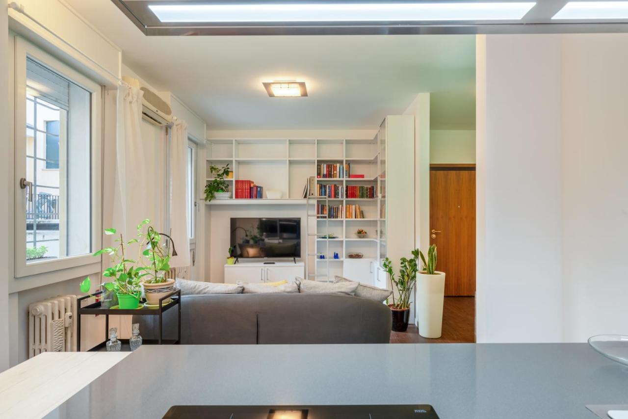 פאדובה Galleria Eremitani Exclusive Elegant Apartment מראה חיצוני תמונה