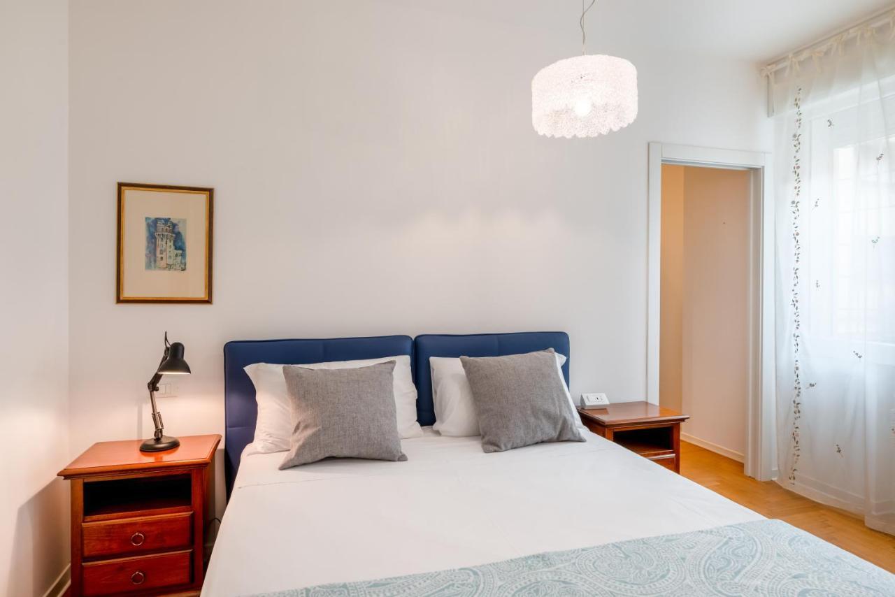 פאדובה Galleria Eremitani Exclusive Elegant Apartment מראה חיצוני תמונה